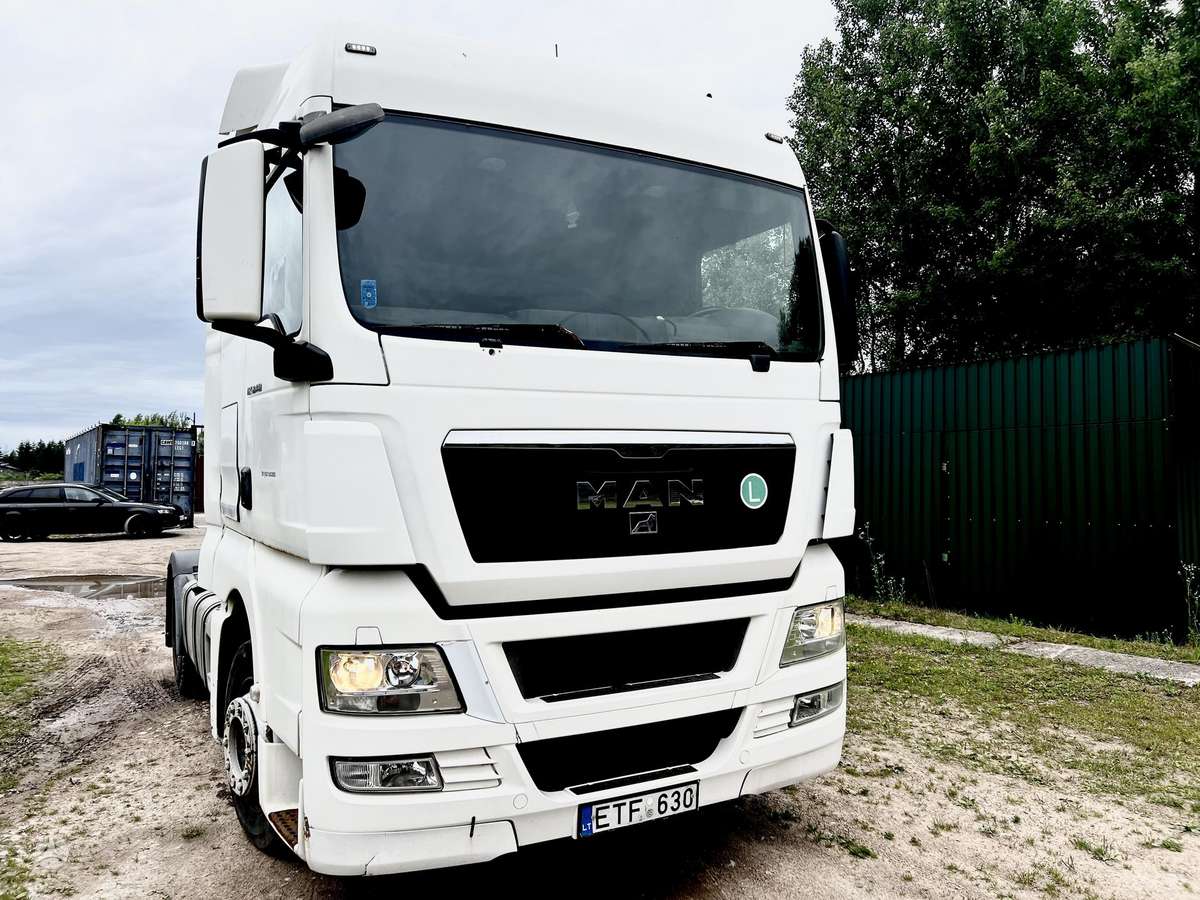 MAN TGA 18.440, double sleeper