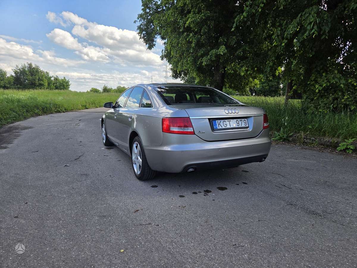 Audi A6, 2.0 l., Седан