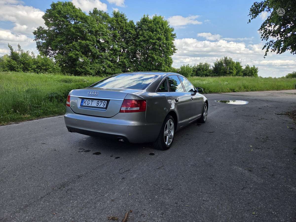 Audi A6, 2.0 l., Седан