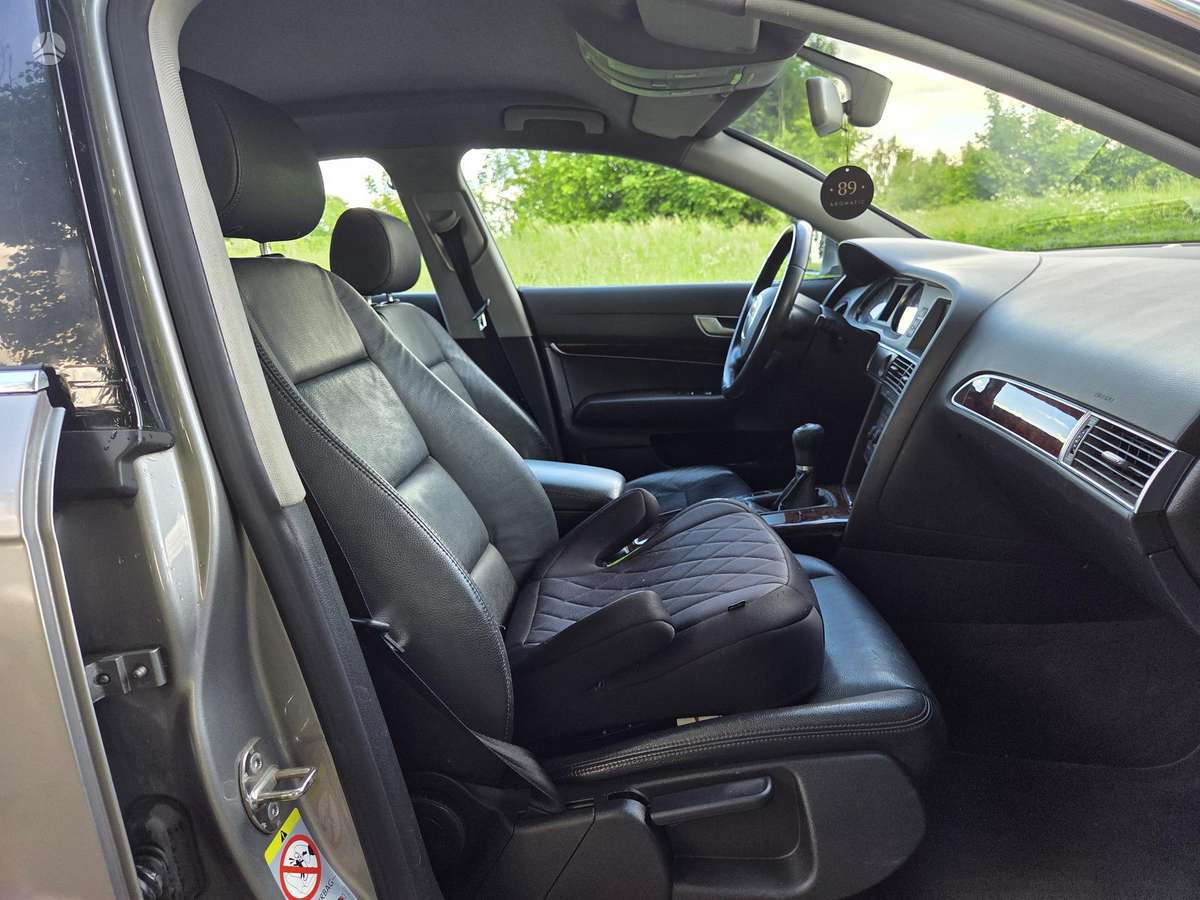 Audi A6, 2.0 l., Седан