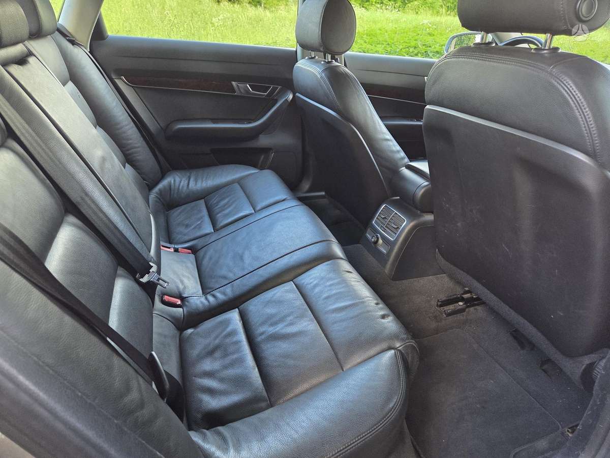 Audi A6, 2.0 l., Седан