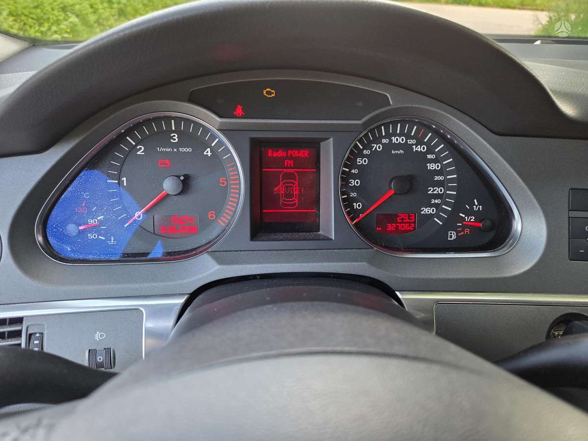 Audi A6, 2.0 l., Седан