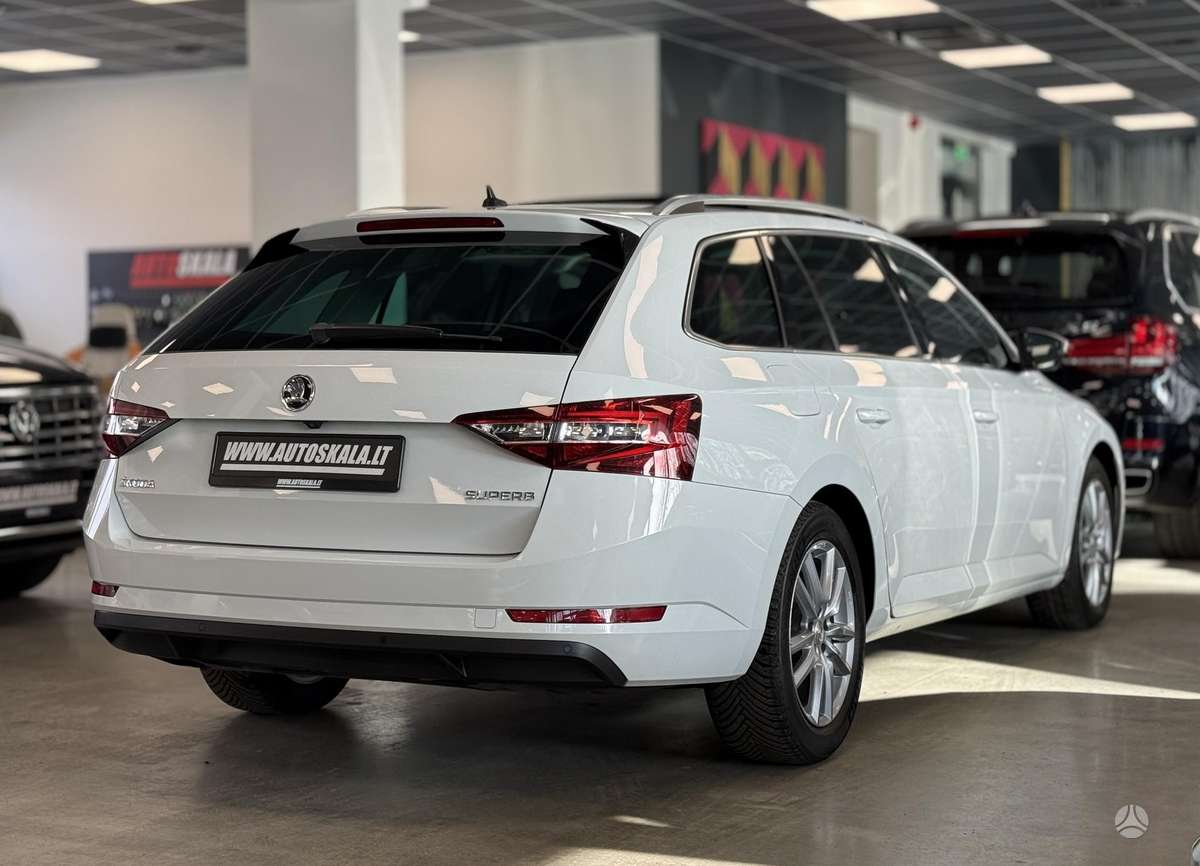 Skoda Superb, 2.0 l., wagon