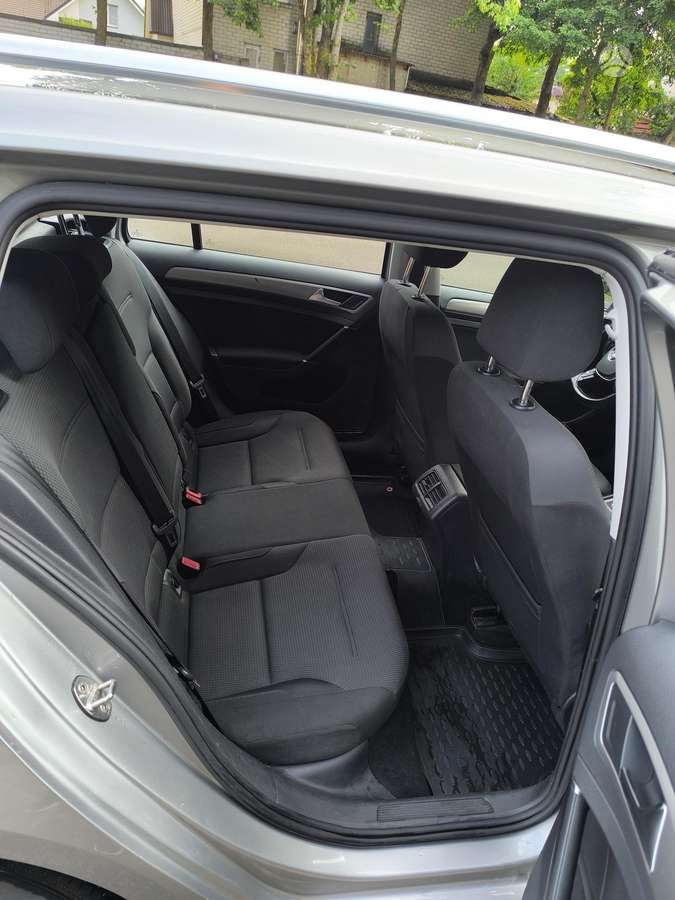 Volkswagen Golf, 1.6 l., Универсал