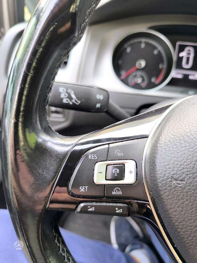 Volkswagen Golf, 1.6 l., Универсал