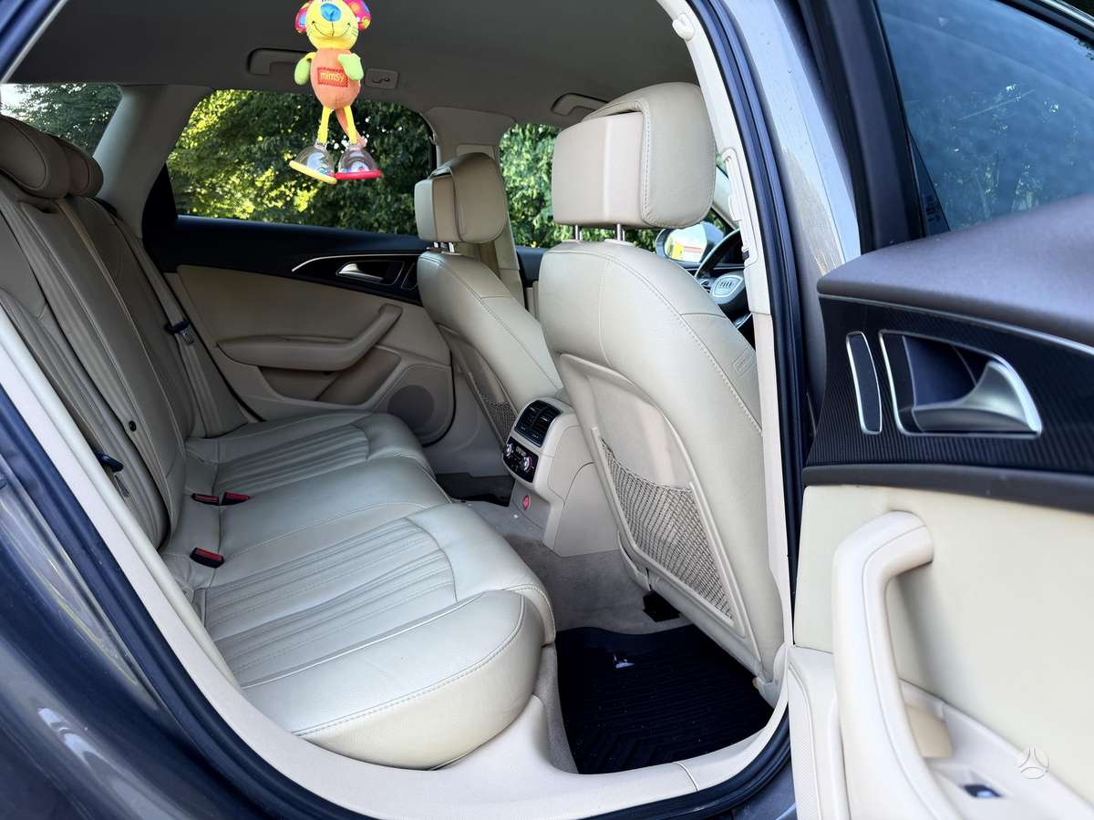 Audi A6, 3.0 l., universalas