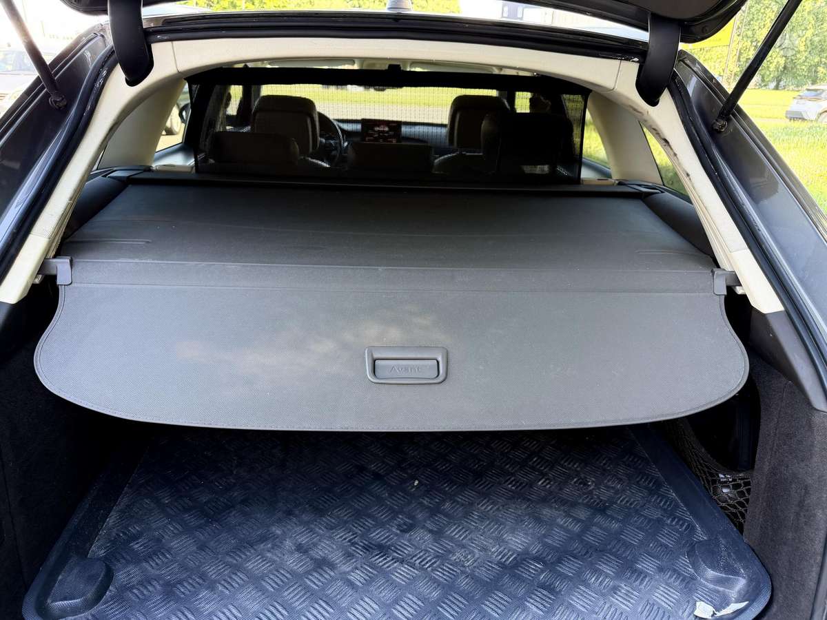 Audi A6, 3.0 l., universalas