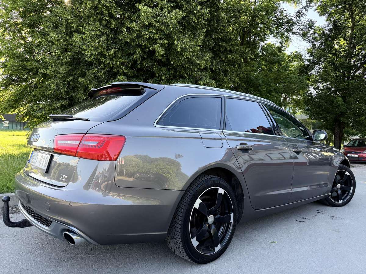 Audi A6, 3.0 l., wagon