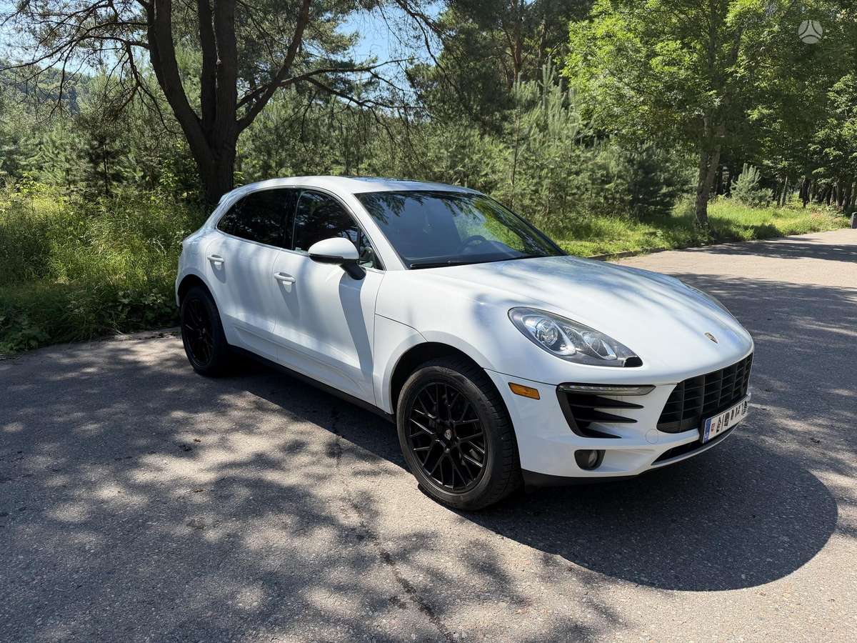 Porsche Macan - 3