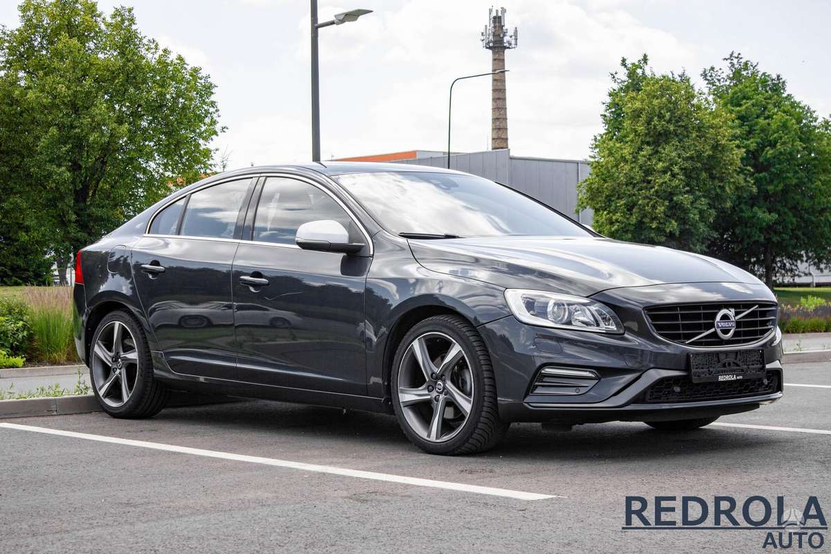 Volvo S60, 2.0 l., Седан
