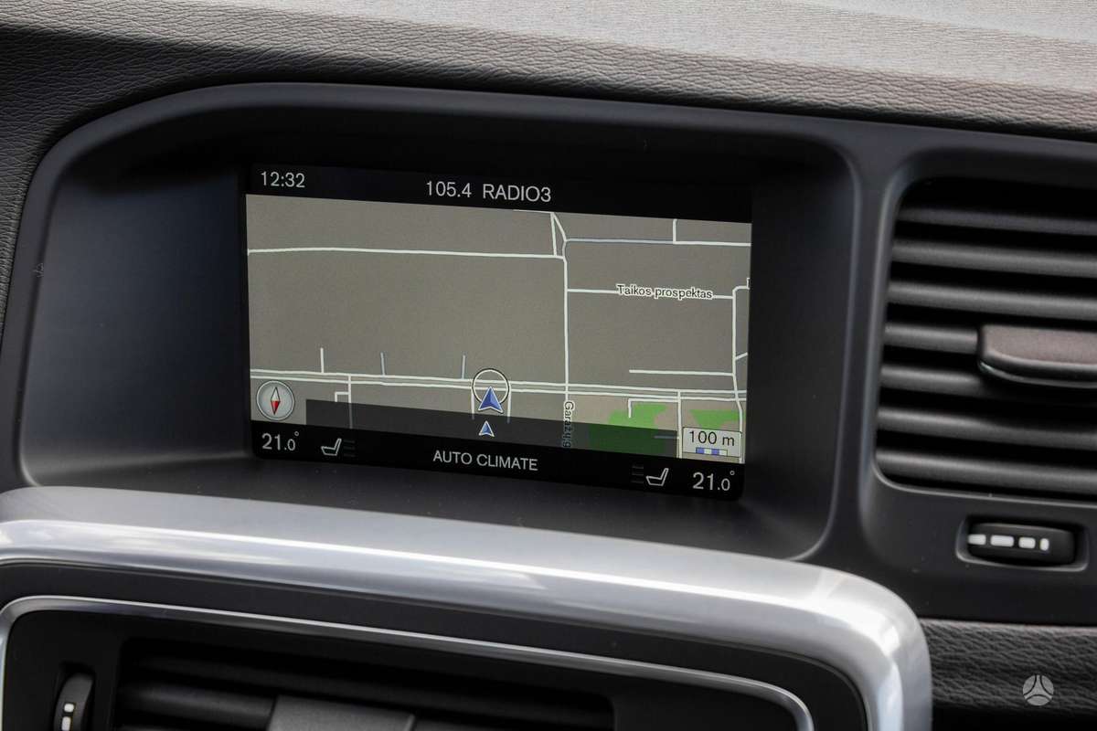 Volvo S60, 2.0 l., Седан