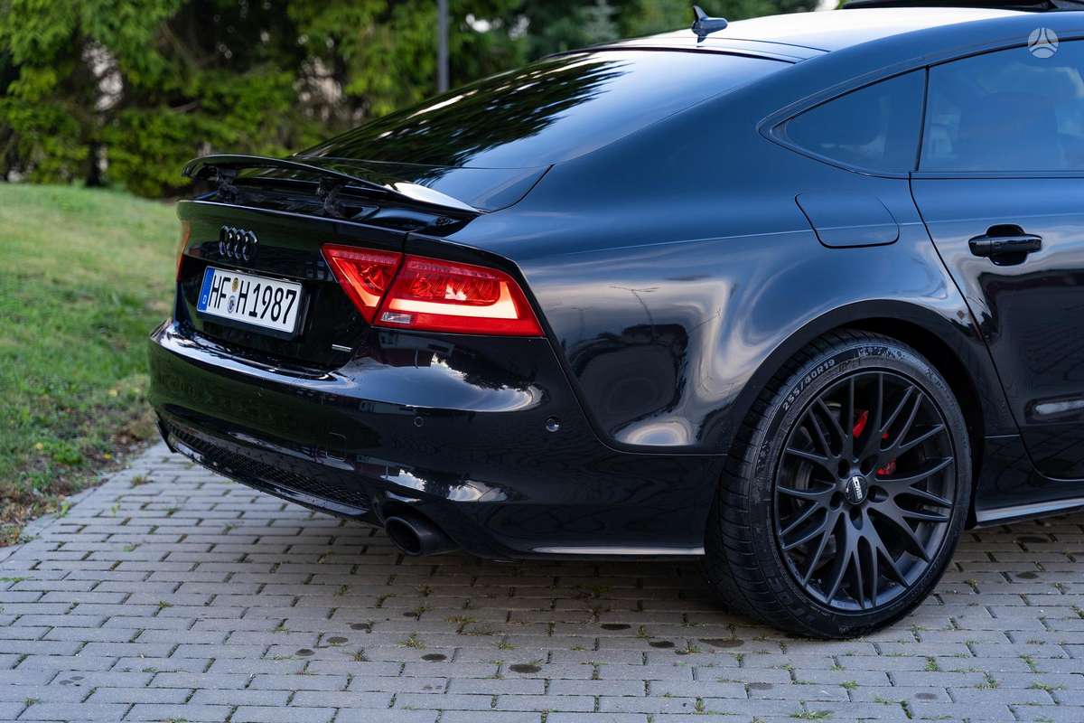 Audi A7, 3.0 l., Седан