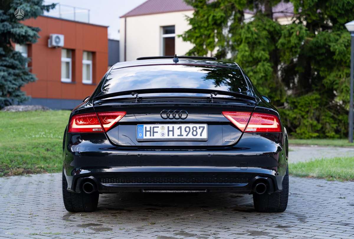 Audi A7, 3.0 l., Седан
