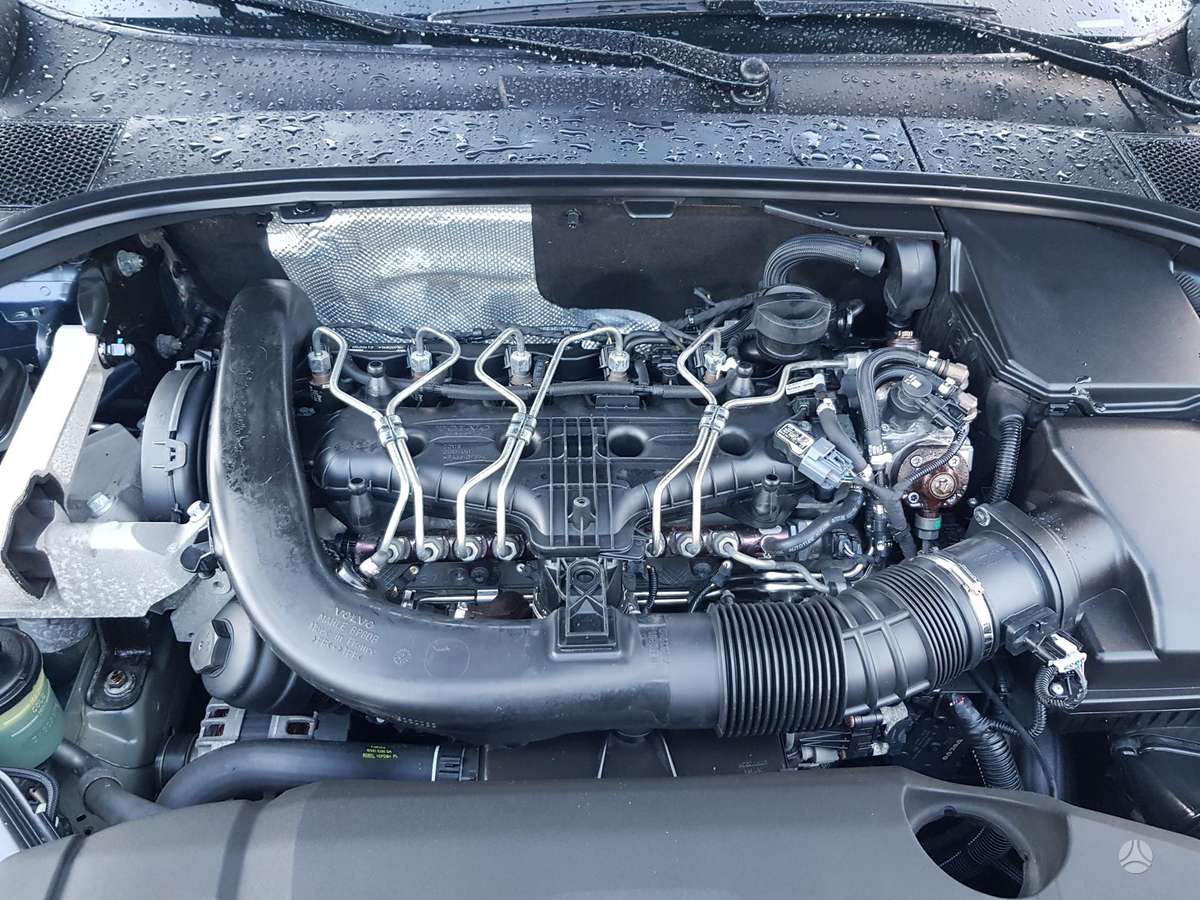 Volvo XC70, 2.0 l., wagon