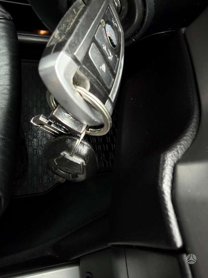 BMW 525, 2.5 l., Седан