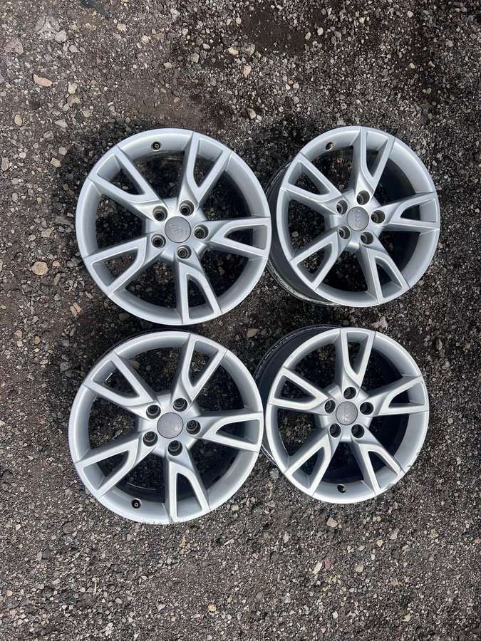 Audi Q3, легкосплавные , R17