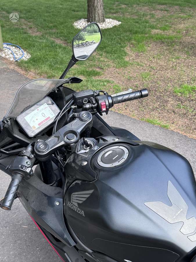Honda CBR, touring / sport touring