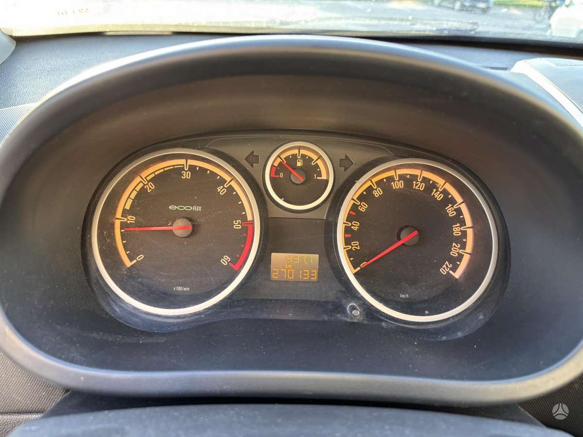 Opel Corsa, 1.3 l., Хэтчбек