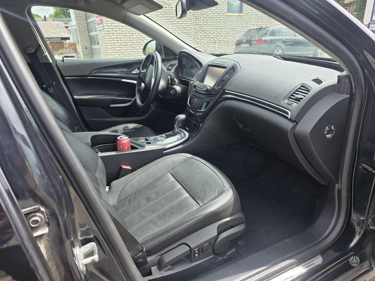Opel Insignia, 2.0 l., wagon