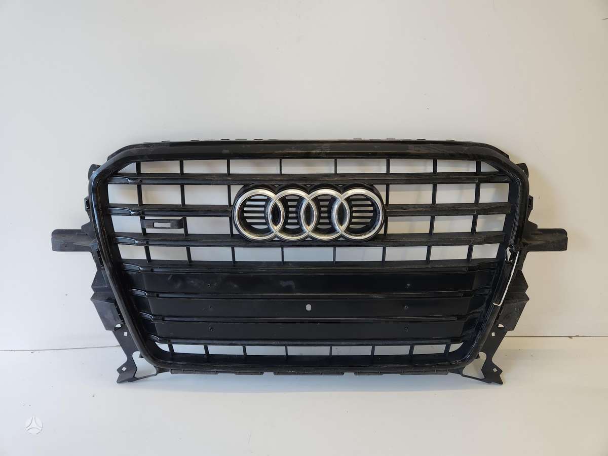 Audi Q5, 8R0 853 651 AD, front grill