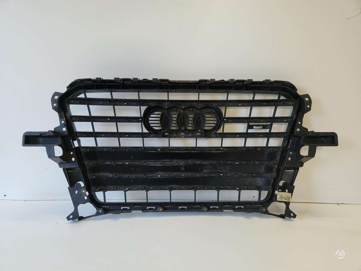 Audi Q5, 8R0 853 651 AD, front grill