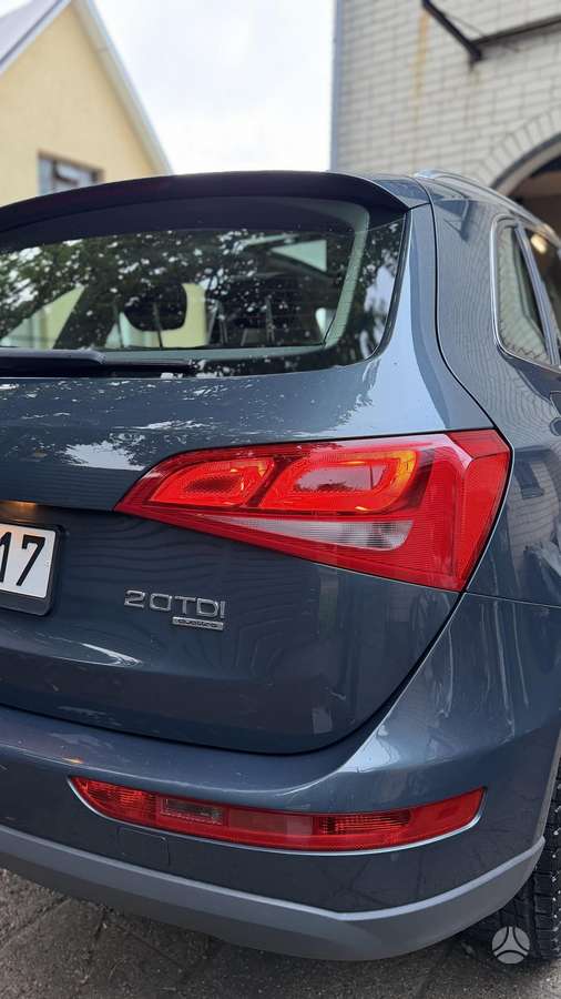 Audi Q5, 2.0 l., Минивэн