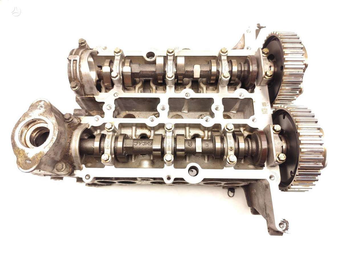 Ford Focus, CM5G-6090-GC, cylinder head