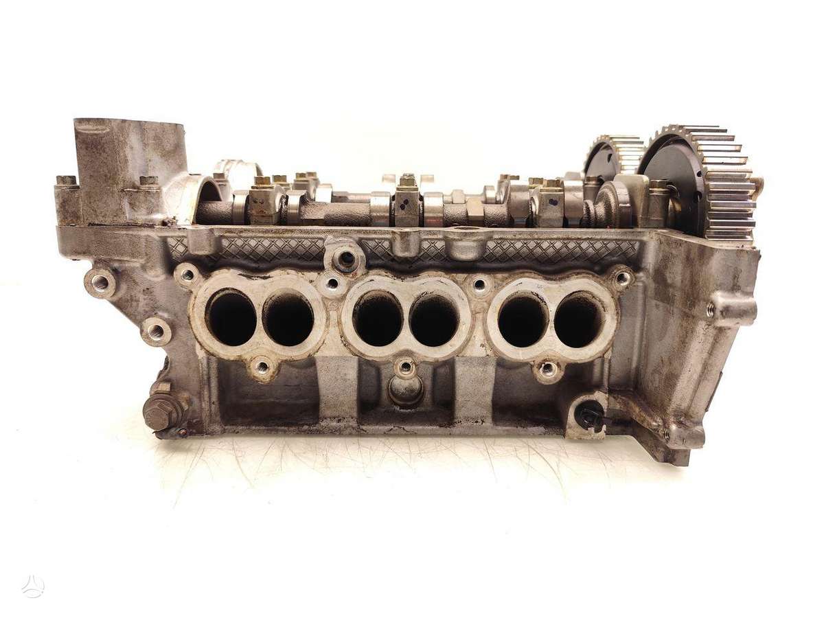 Ford Focus, CM5G-6090-GF, cylinder head