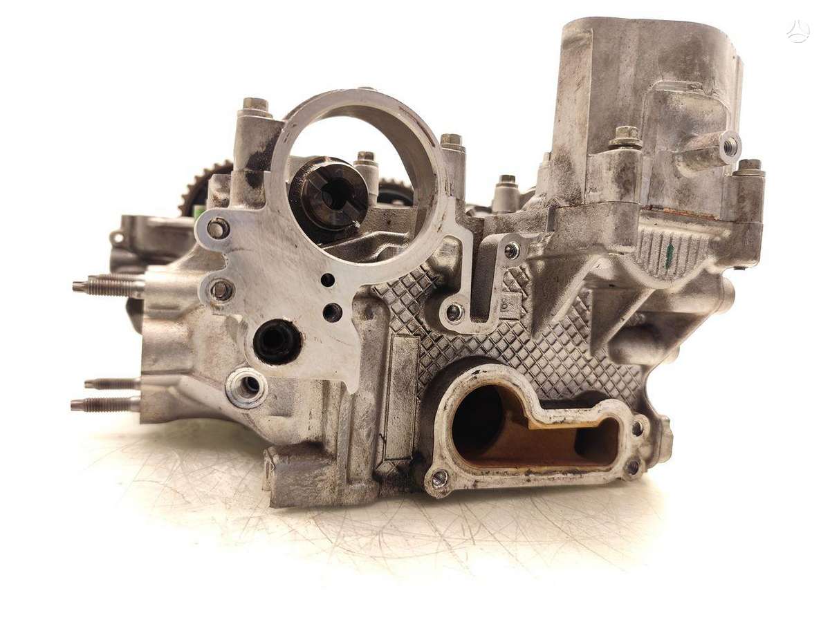 Ford Focus, CM5G-6090-GF, cylinder head