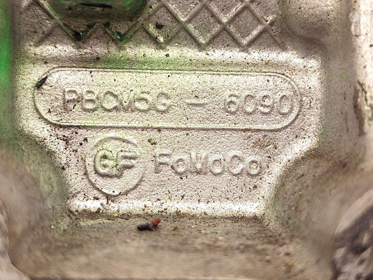 Ford Focus, CM5G-6090-GF, cylinder head