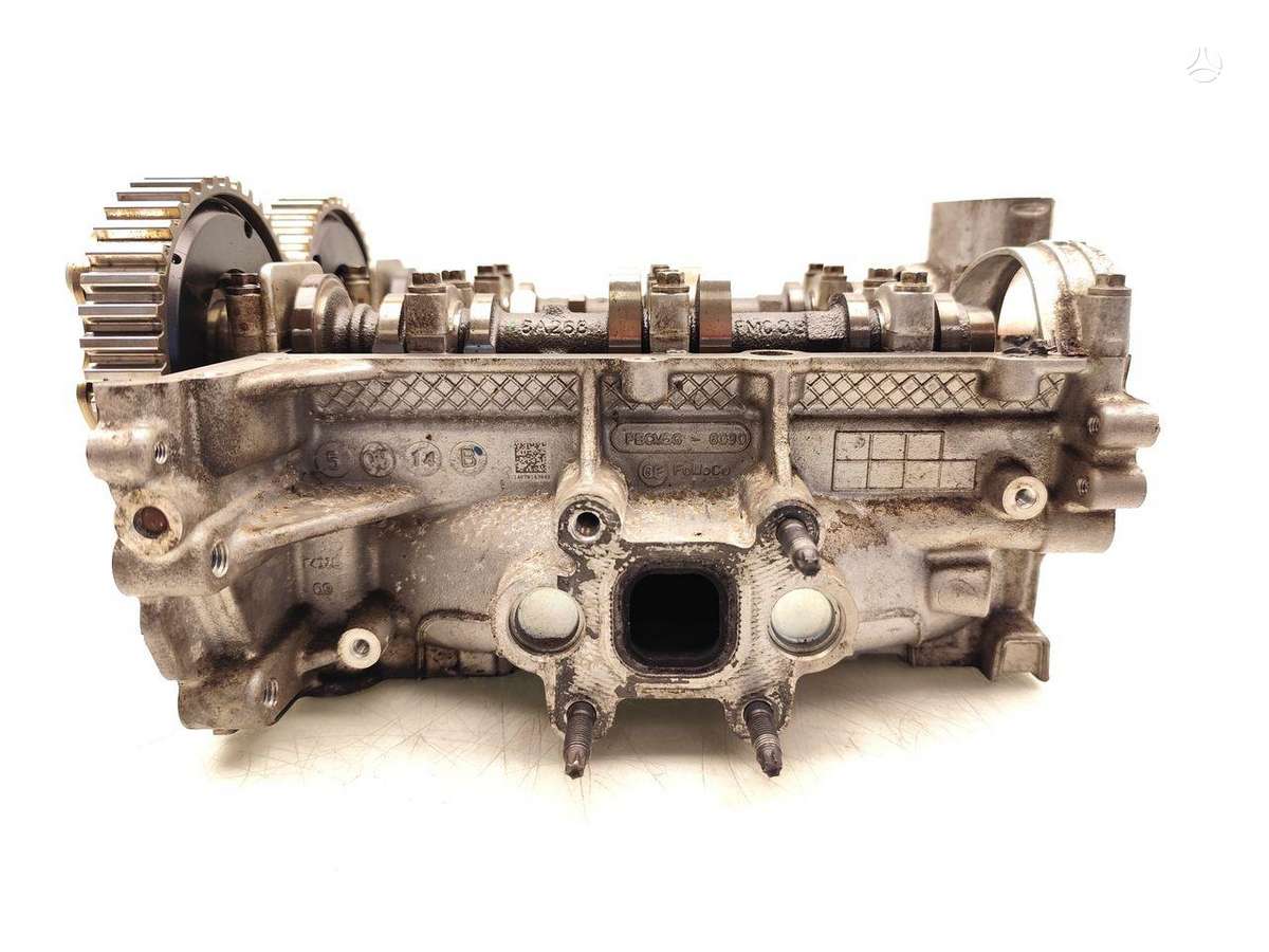 Ford Focus, CM5G-6090-GE, cylinder head