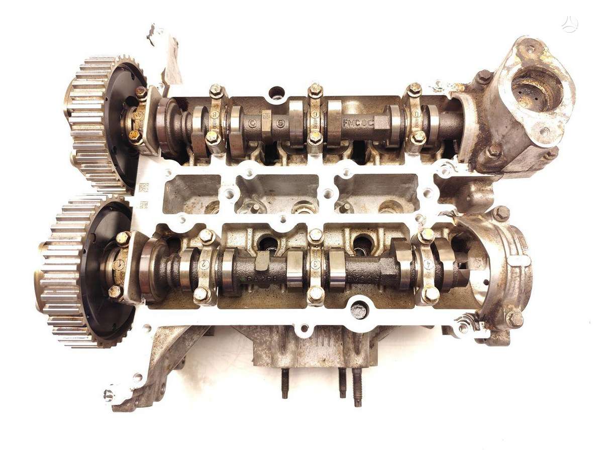 Ford Focus, CM5G-6090-GE, cylinder head