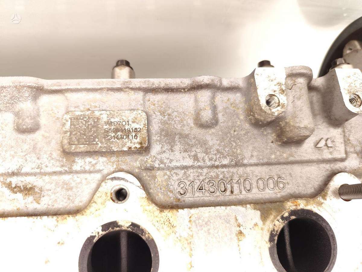 Volvo V40, 31430110, cylinder head