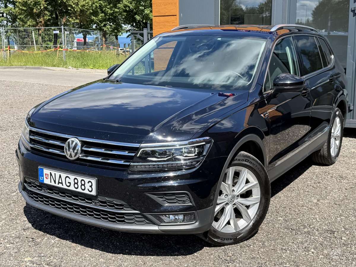 Volkswagen Tiguan - 2