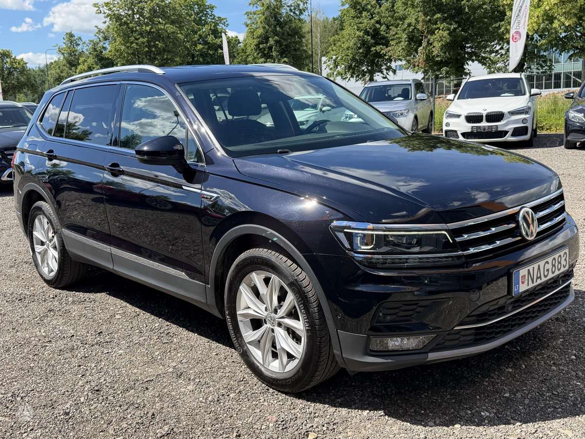 Volkswagen Tiguan - 9