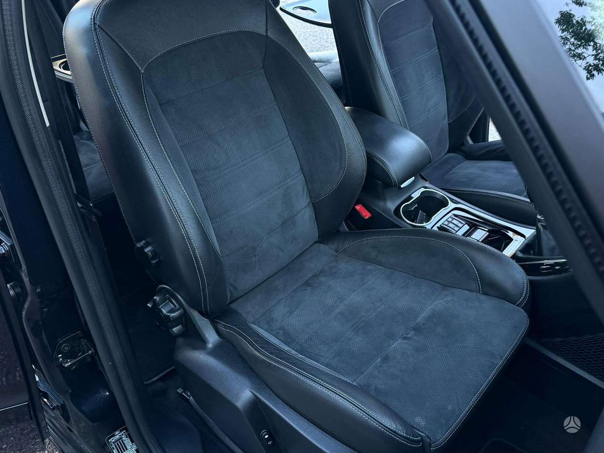 Ford S-MAX, 2.2 l., Минивэн