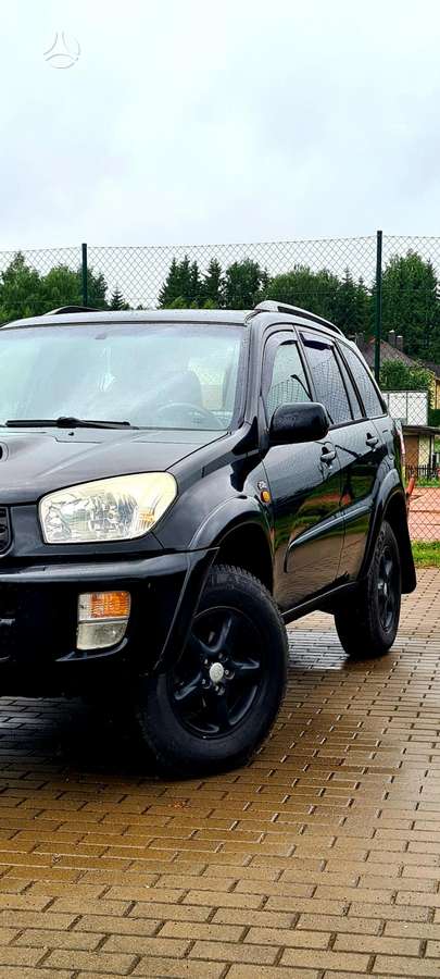 Toyota RAV4 - 11