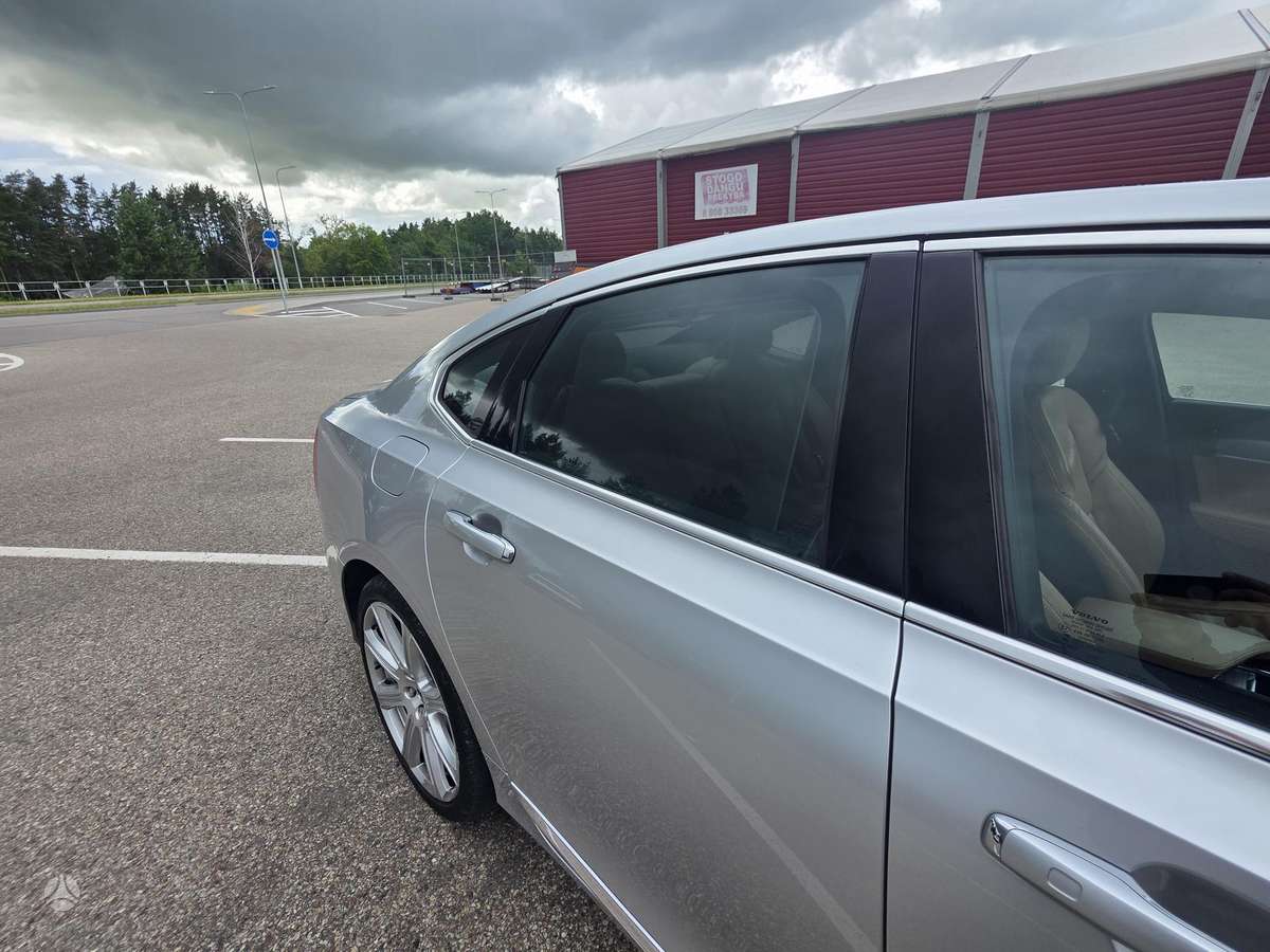Volvo S90, 2.0 l., Седан