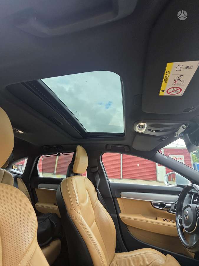 Volvo S90, 2.0 l., Седан