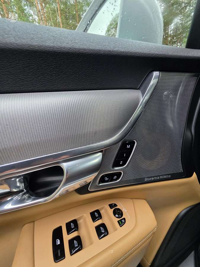 Volvo S90, 2.0 l., Седан