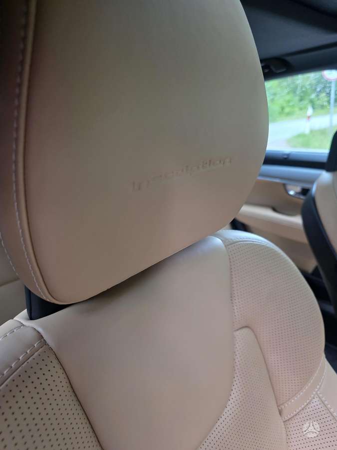 Volvo S90, 2.0 l., Седан