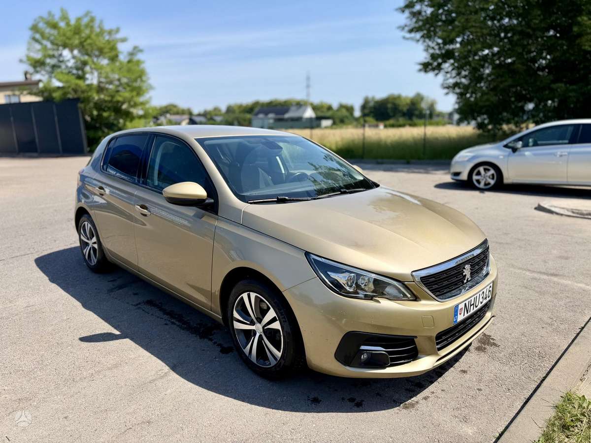 Peugeot 308, 1.2 l., hatchback
