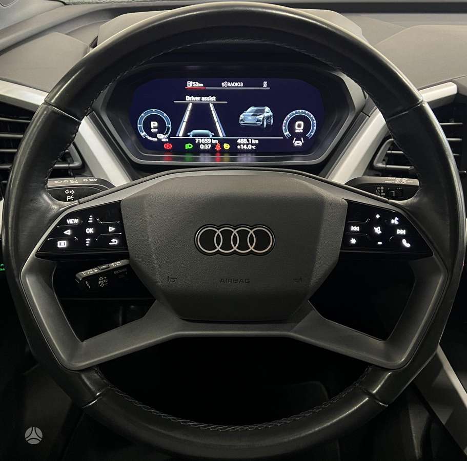 Audi Q4 e-tron, visureigis / krosoveris