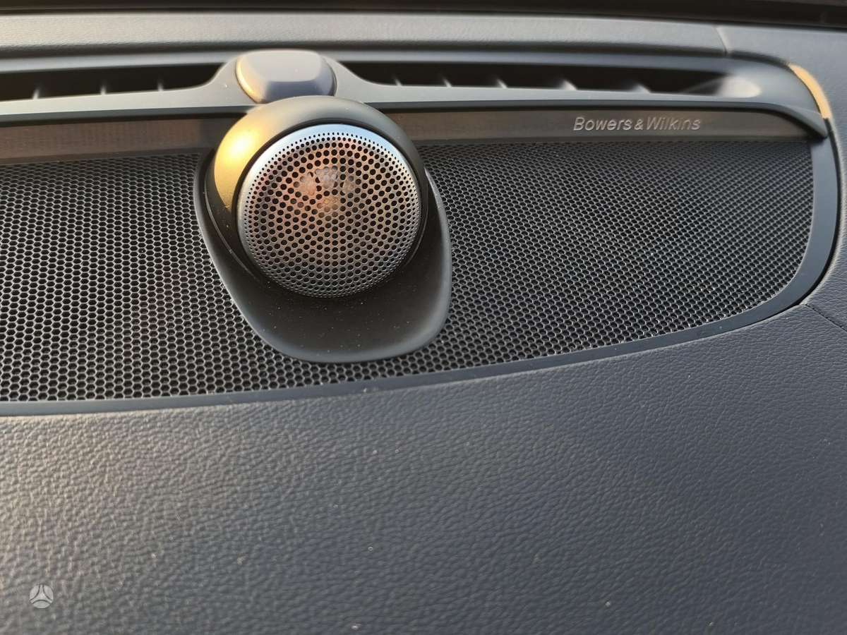 Volvo S90, 2.0 l., Седан
