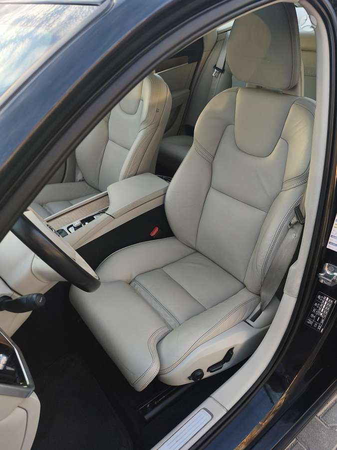 Volvo S90, 2.0 l., Седан