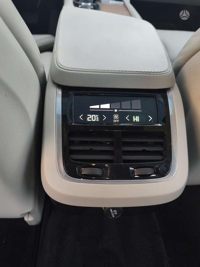 Volvo S90, 2.0 l., Седан