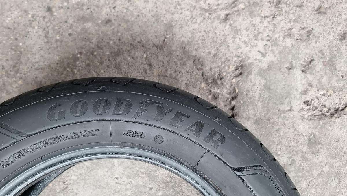 Goodyear Eficient Grip Perfomance 2, летние 195/65 R15