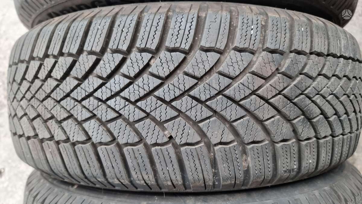 Bridgestone Blizzak LM 005, winter 205/55 R16