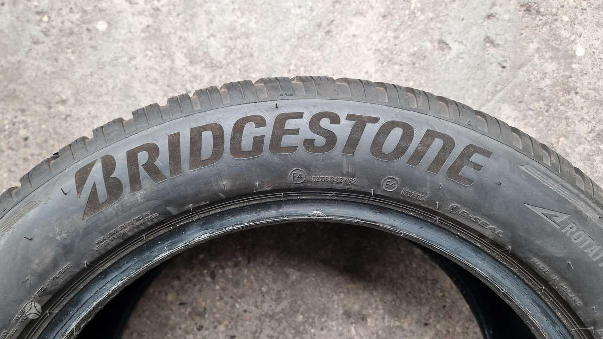 Bridgestone Blizzak LM 005, winter 255/50 R19