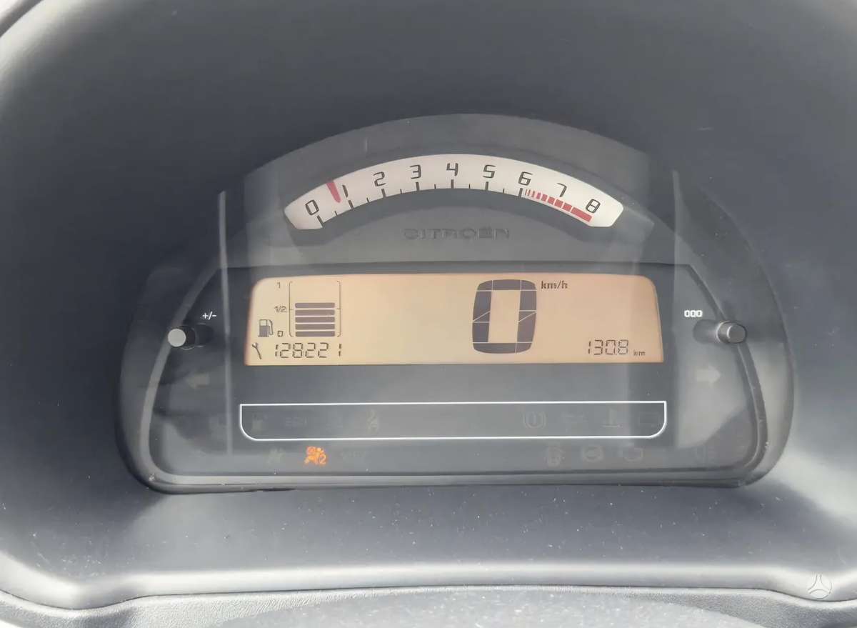 Citroen C3, 1.1 l., hatchback